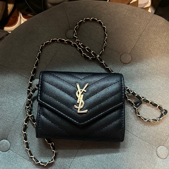 YSL Wallet Chain - Picture 1 of 2